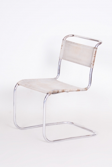 2067 Chair