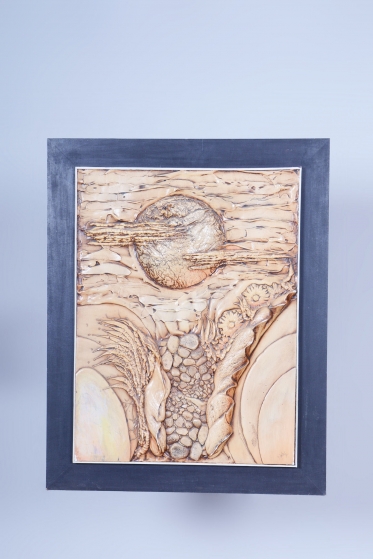 3033 Hanging ceramic relief