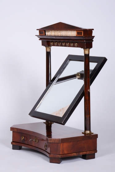 3692 Dressing mirror