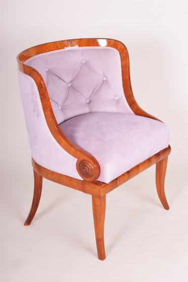 1635 Armchair