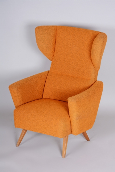 1800 Wing Armchair