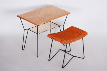 1959 Small table with stool