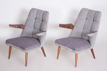 2267 Pair of armchairs