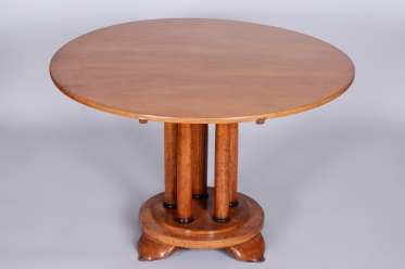 2535 Dining table