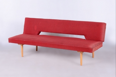 2629 Sofa Navratil