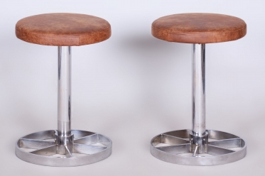 2887 Pair of stools