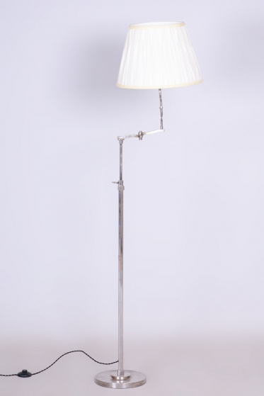 2971 P11 - Podlahová lampa