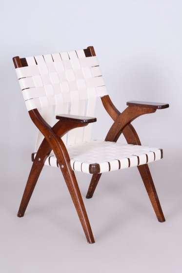 3111 Armchair