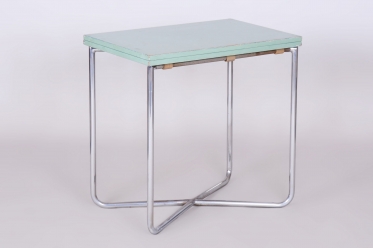 3135 Folding table