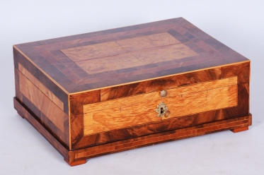 3575 P11 - Šperkovnice - Humidor