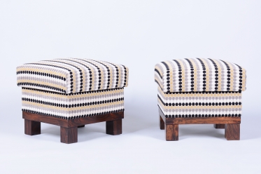 3745 Pair of stools