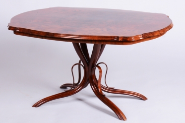 3836 Coffee table