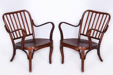 3936 Pair of armchairs