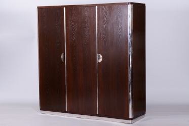 4040 H - Třídveřová skříň