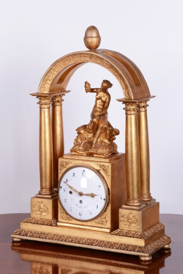 4158 H1/H40 - Portálové čtyřsloupové hodiny