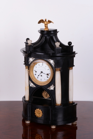 4168 H1/H50 - Portálové čtyřsloupové hodiny