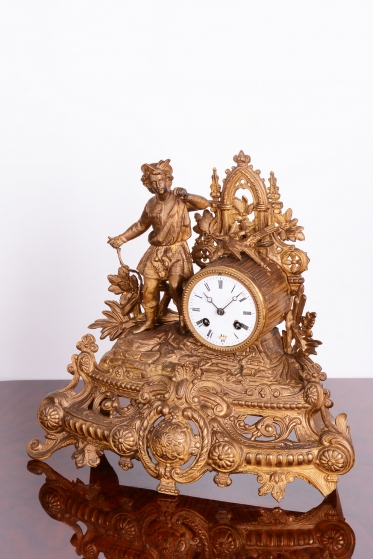 4275 H1/H152 - Francouzské figurální hodiny