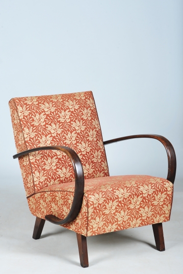 4764 Armchair